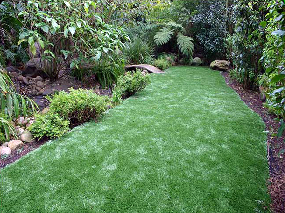 Installing Artificial Grass Pinal Arizona Paver Patio Backyard