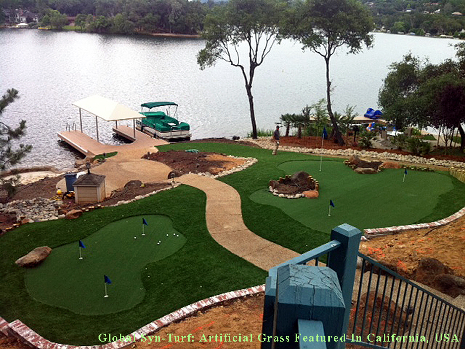Installing Artificial Grass Summit Arizona Backyard Putting Green