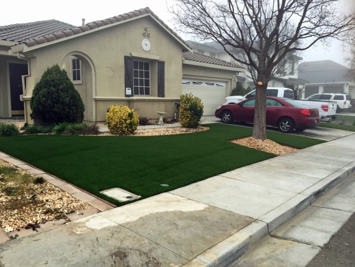 Fake Turf Mayer, Arizona Gardeners, Small Front Yard Landscaping