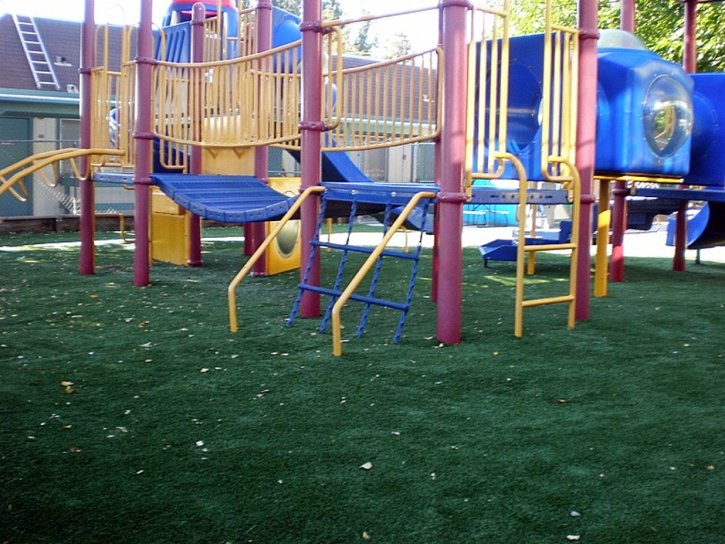 Grass Carpet Pinal, Arizona Playground Flooring, Commercial Landscape